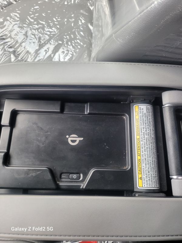 Thumbnail 9 of 2022 Toyota Highlander xle